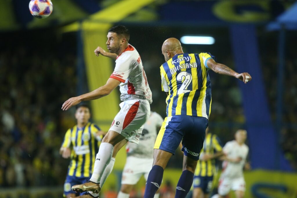 Instituto cayó por goleada ante Rosario Central y no levanta cabeza