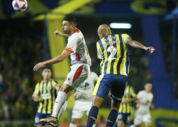 Instituto cayó por goleada ante Rosario Central y no levanta cabeza