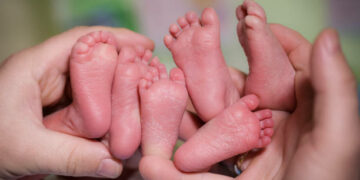 Trillizas llegaron al mundo en Córdoba gracias a un embarazo espontáneo