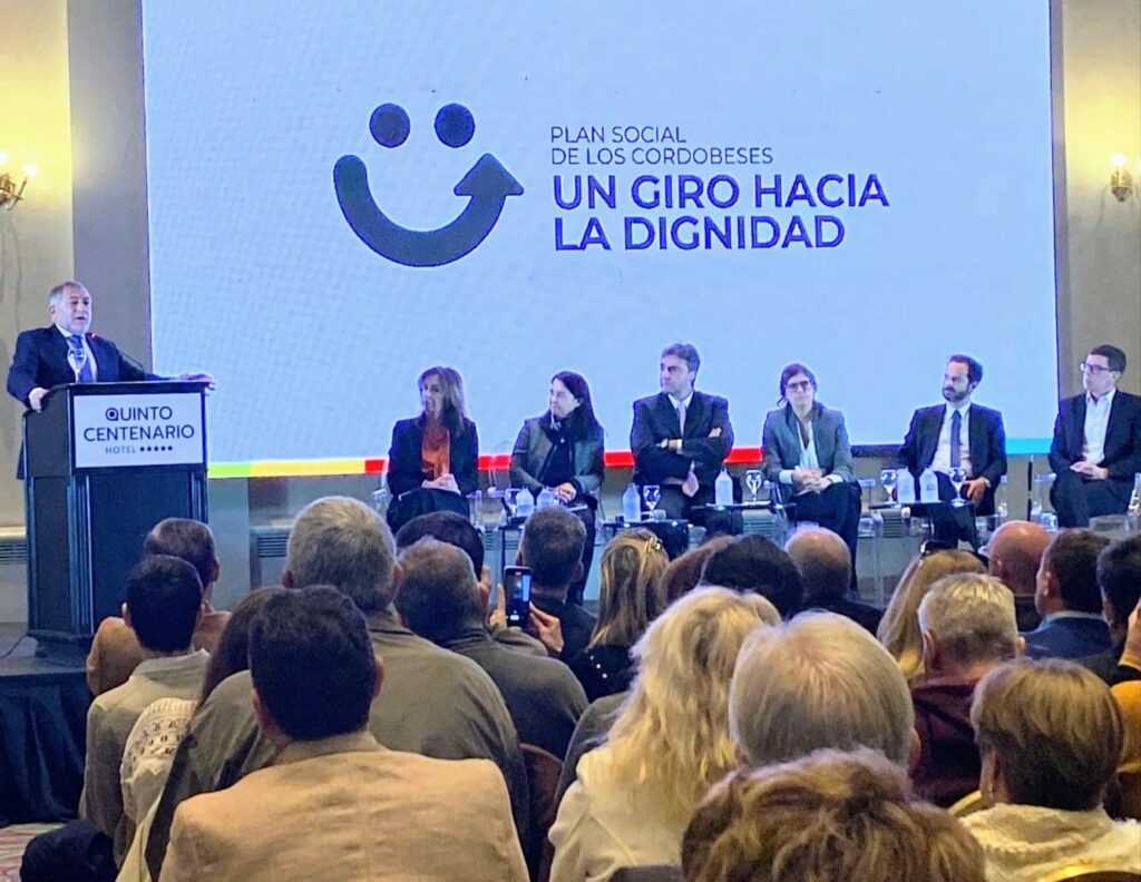 Juez presentó propuestas en salud y educación