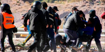 Cerca de medio centenar de heridos, uno grave, y al menos 17 detenidos por los incidentes en Jujuy