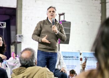 Llaryora pidió no subestimar a los votantes de la provincia por el armado nacional