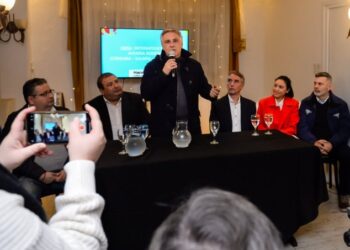 Llaryora, a favor de limitar los cortes por protestas sociales