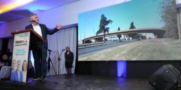Llaryora prometió construir un viaducto elevado para agilizar el tránsito entre La Calera y Córdoba