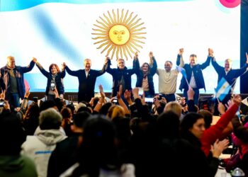 Llaryora junto a Schiaretti: «Somos la garantía de la Córdoba federal»