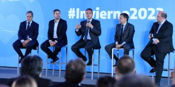 Massa apuesta al turismo invernal para «juntar dólares que nos permitan paliar el drama de la sequía»