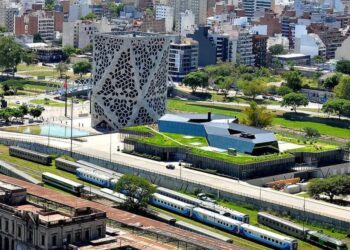 Por la inflación, se activará la cláusula gatillo para los estatales provinciales