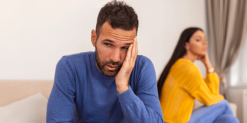 Qué es el pocketing y su relación con la ruptura de parejas