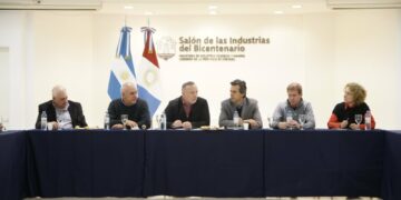 Córdoba va a la Justicia por la restricción de acceso a dólares