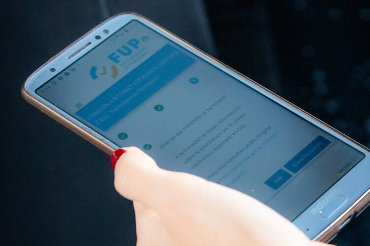 Últimos días para anotarse al programa Conexión a Internet Estudiantil Gratuita