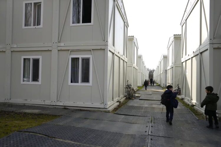 La UE debate una ley para dar asilo a los refugiados