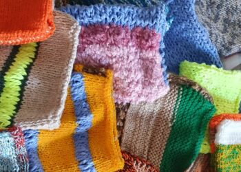 Más de cien personas participaron de un gran tejido solidario