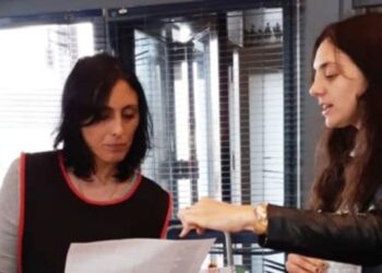 Agentes judiciales capacitan a la ciudadanía en la vía pública