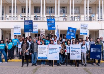 Convocan a una reunión paritaria