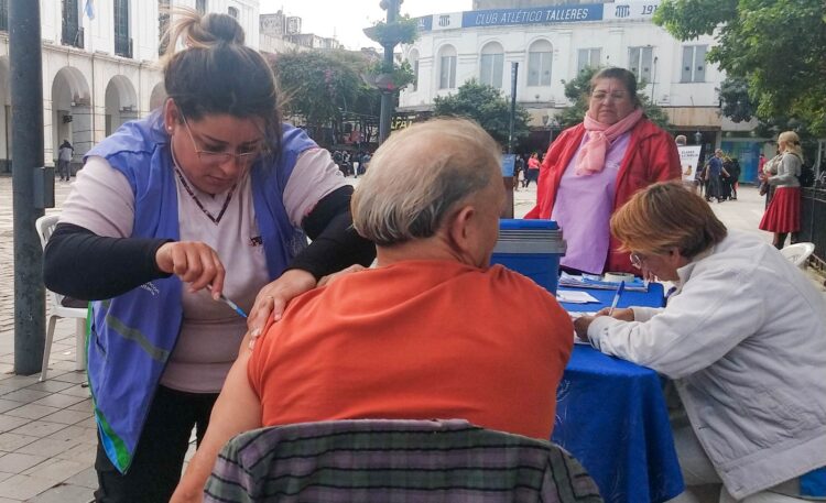 Continúa la campaña gratuita de vacunación antigripal en la ciudad