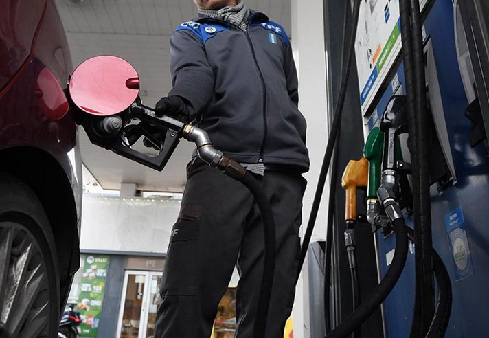 Inesperada suba del precio del combustible en todo el territorio nacional