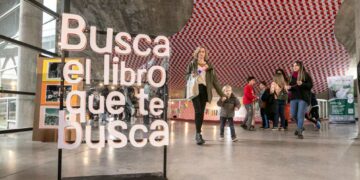 La Feria Infantil del Libro desafía al frío con una nutrida grilla de actividades gratuitas y para toda la familia