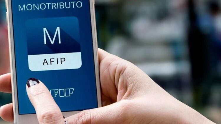 Últimas horas para recategorizarse en el monotributo: cómo realizar el trámite