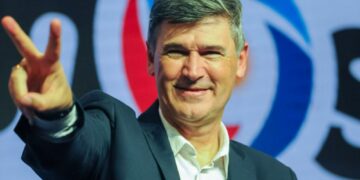 Passerini: «Todavía no me llamó De Loredo»