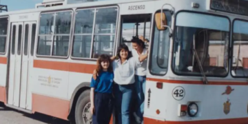 Mujeres conductoras de trolebuses: un homenaje a su valioso aporte en el mundo laboral de Córdoba