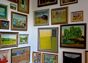 Una muestra con gran cantidad de obras