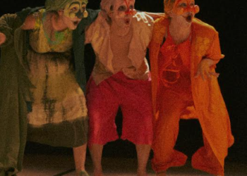 El Centro Cultural María Castaña a pura comedia