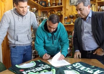 Gustavo Peirone asumió como el nuevo entrenador de Atenas