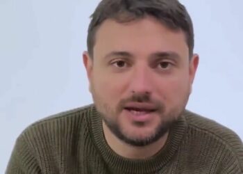 «De abajo para arriba», la campaña de Grabois para conseguir financiamiento y fiscalización