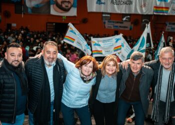 Passerini recibió el respaldo del gremio que nuclea a los empleados de Comercio de Córdoba