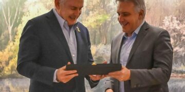 Llaryora se reunió con el Embajador de Estados Unidos