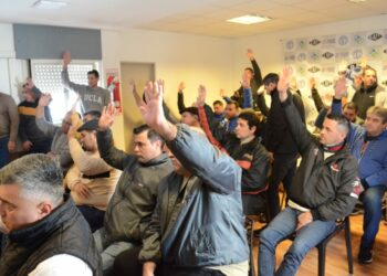 Aoita logró un aumento salarial del 85% para el período marzo-octubre