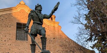 Celebrarán el 450º aniversario con un desfile cívico militar