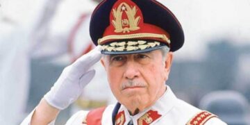 Quitan el título de ‘presidente’ a Augusto Pinochet