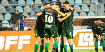 Defensa y Justicia sufrió, pero clasificó