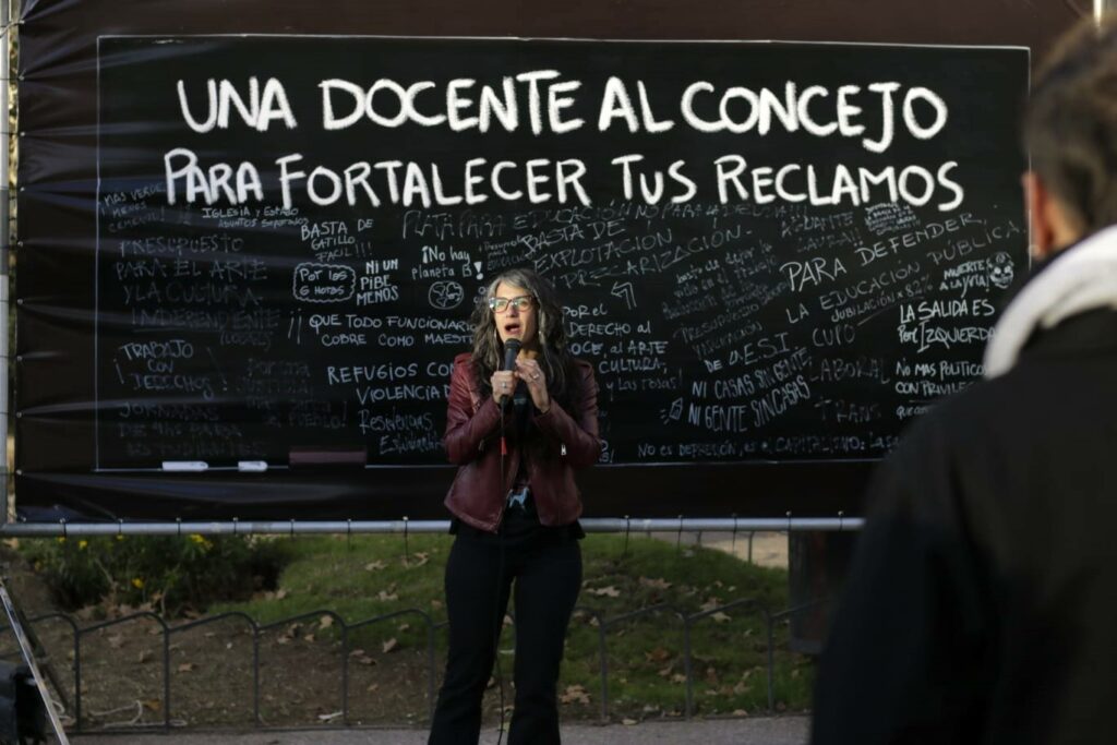 Vilches: “Esta banca siempre estuvo al servicio de las mayorías”