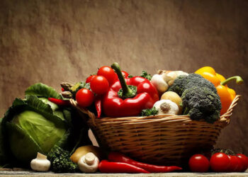 La OMS aconseja el consumo diario de al menos 400 gramos de frutas y verduras