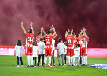 Instituto venció a Lanús en el último minuto del partido