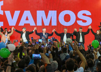 Equipo que gana, no se toca