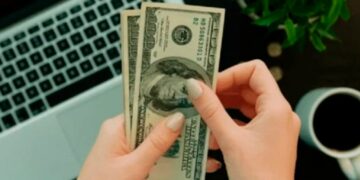 ¿Cuáles son los bienes y servicios alcanzados por el Impuesto País?