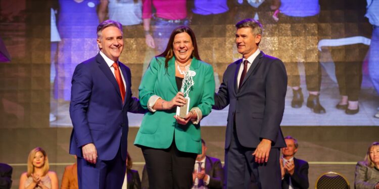 El municipio entregó los premios Jerónimo a las personalidades distinguidas de la ciudad