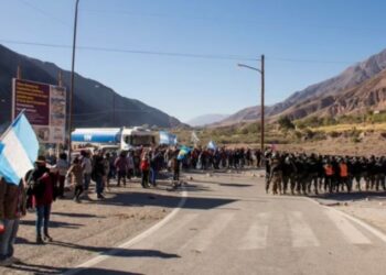 Morales recomendó a los turistas no viajar esta semana a Jujuy por los piquetes