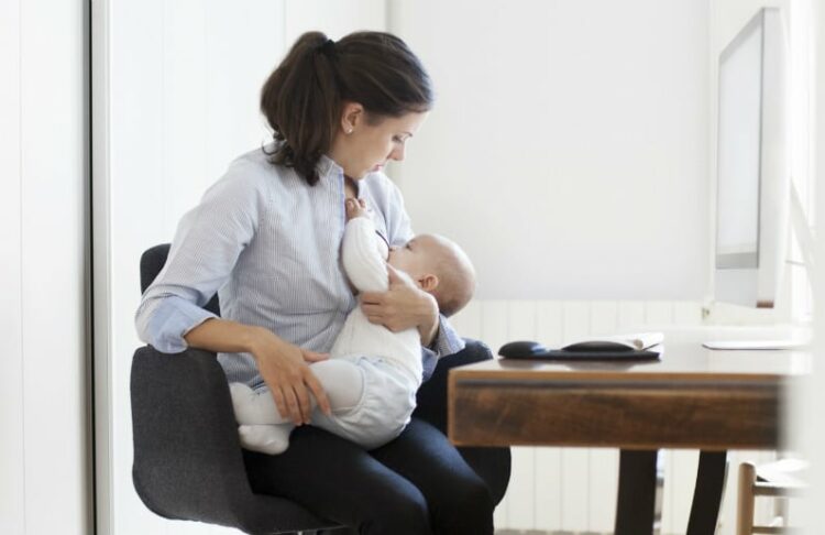 Advierten por la falta de preparación de la "mayoría" de trabajos para facilitar la lactancia materna