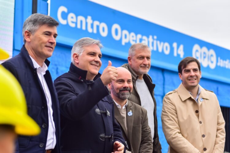 Llaryora le reclamó a De Loredo que baje a dos candidatos de JxC