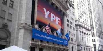 Argentina pidió un límite de 4.920 millones de dólares en el juicio contra YPF en EE.UU.