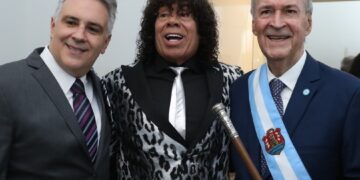 Los festejos por el 9 de Julio arrancaron anoche con una Velada Patria en el Teatro del Libertador San Martín