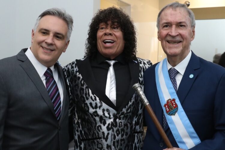 Los festejos por el 9 de Julio arrancaron anoche con una Velada Patria en el Teatro del Libertador San Martín