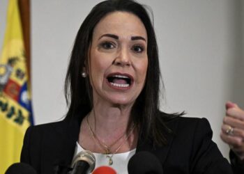 Las elecciones confrontan a la UE y Maduro