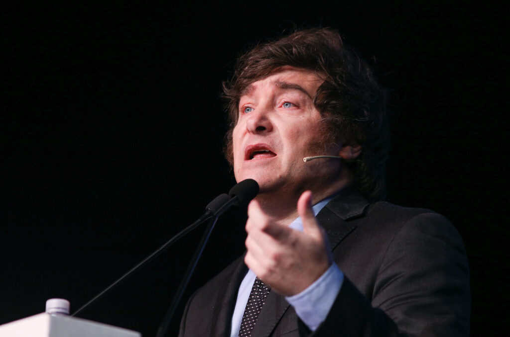 Milei habló de su relación con Macri y el Papa Francisco y volvió a denunciar al Banco Macro