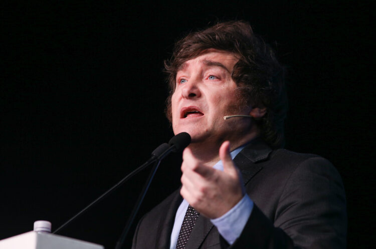 Milei habló de su relación con Macri y el Papa Francisco y volvió a denunciar al Banco Macro