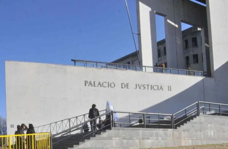 Investigan la muerte de un hombre detenido en un centro de la Justicia de Córdoba